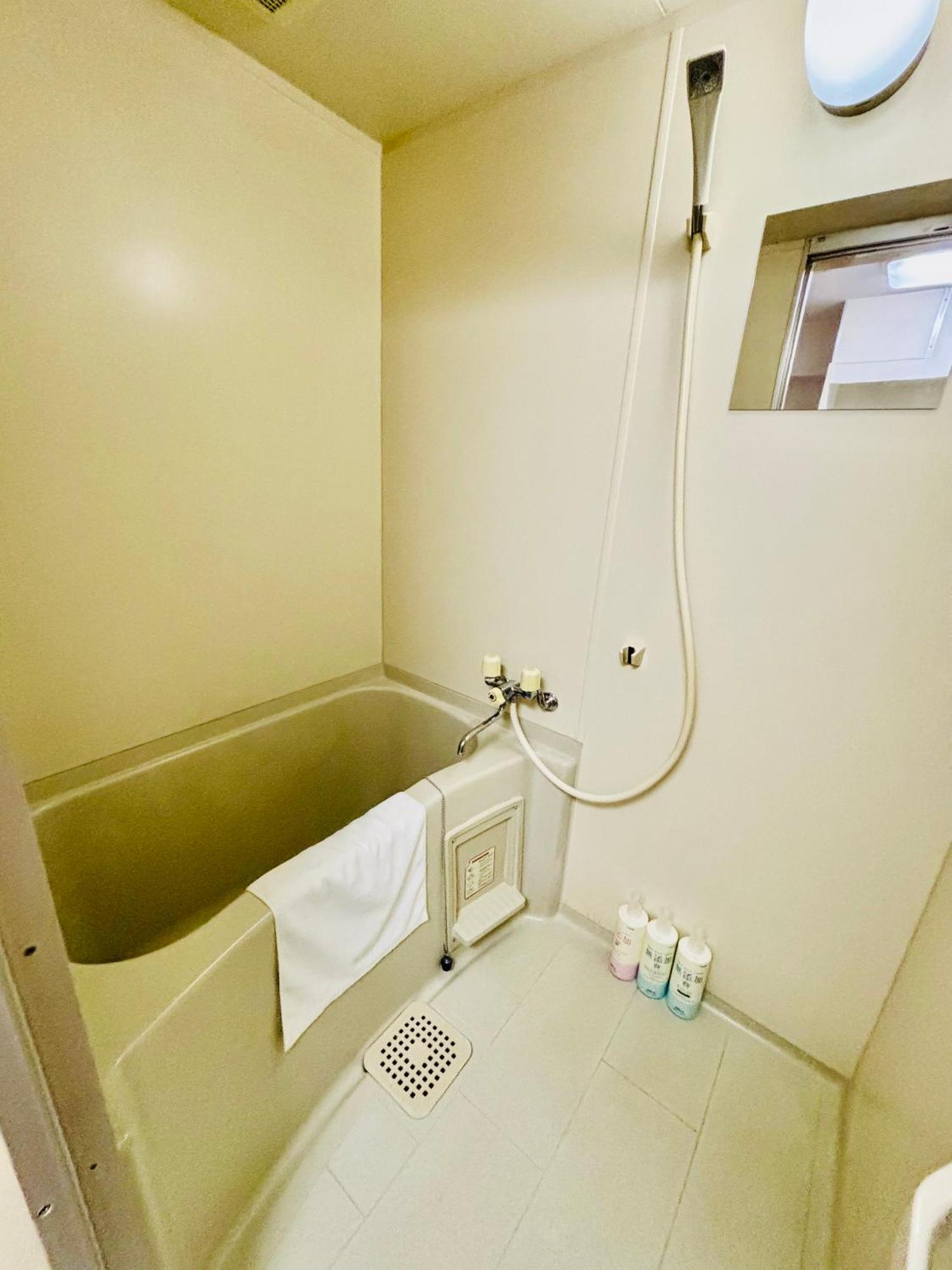 Guest House Flora Otemachi/フローラ大手町 Хиросима Экстерьер фото
